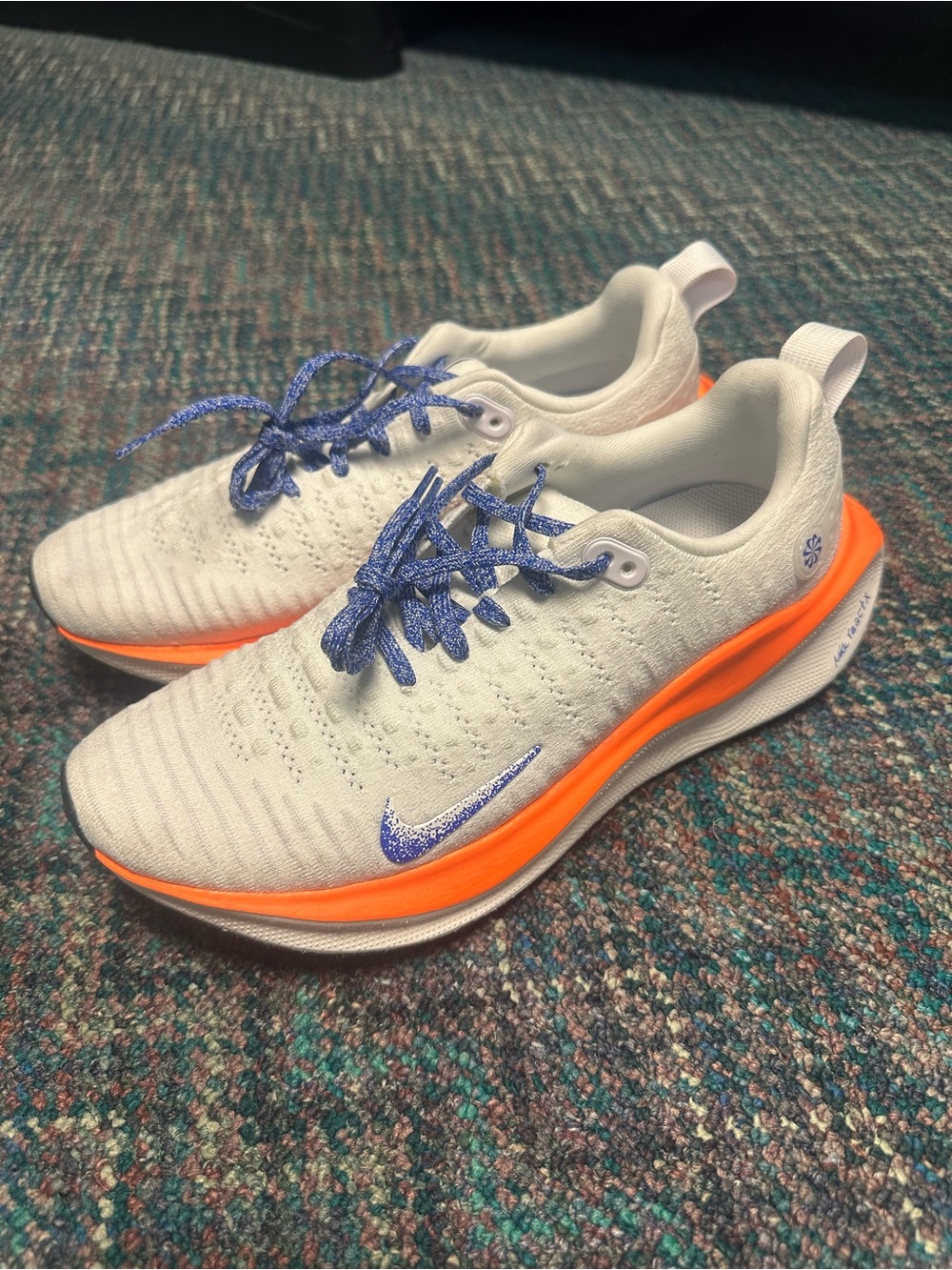 Nike Infinity Run 4 FP Running Shoes White Orange HJ6649-900 Women Size 10 US